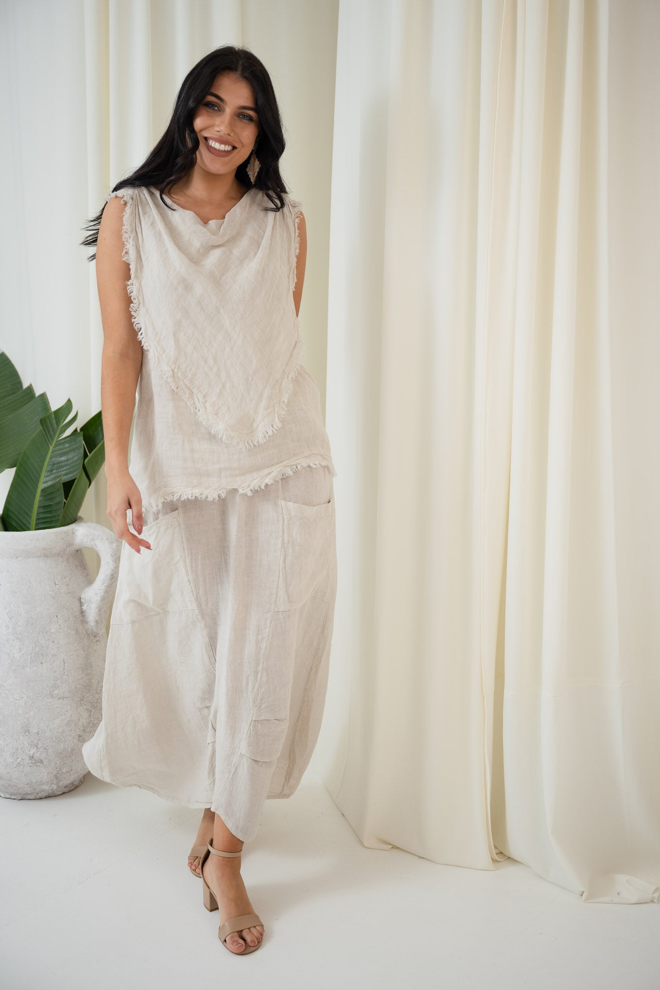 Jaime Cowl Bib Top | Beige