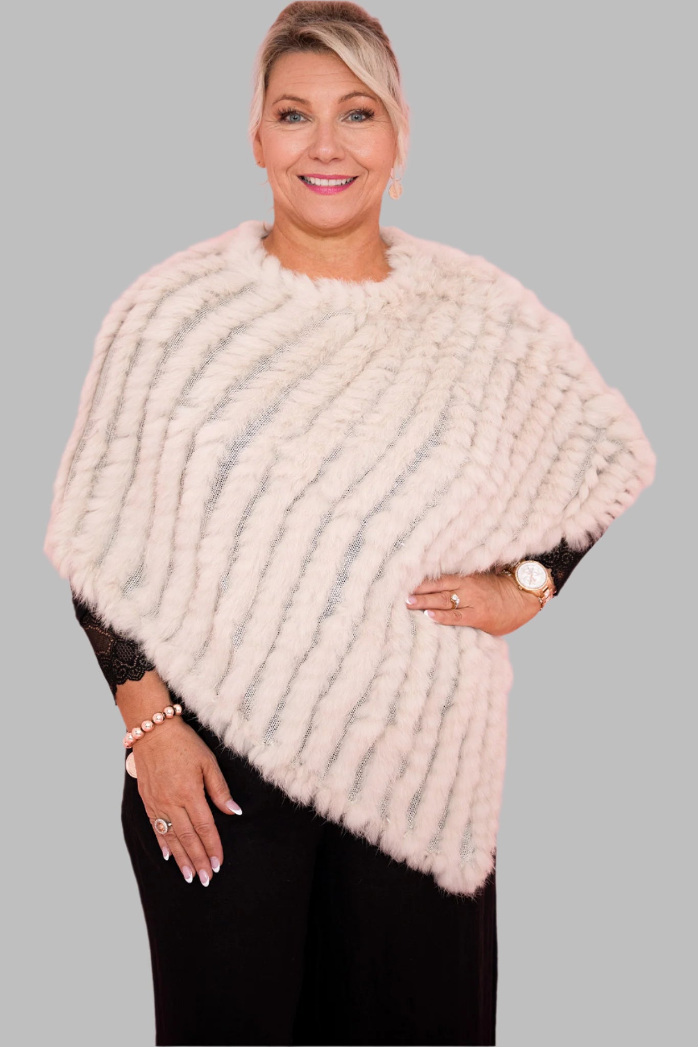 Rabbit Poncho | Beige